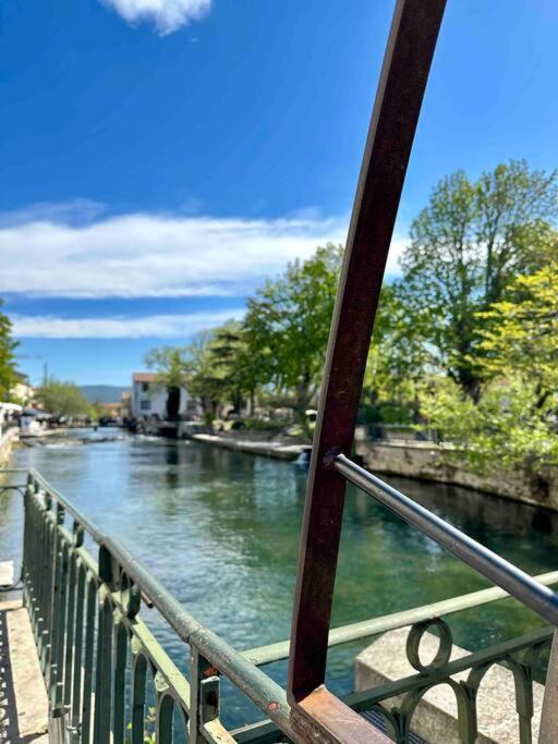 Lou Paseo : Appartement Brocante Centre Historique L'Isle-sur-la-Sorgue Bagian luar foto